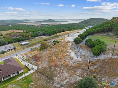 3519 Shoreline Dr, Harker Heights, TX 76548 - photo 2