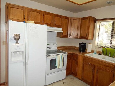 Kitchen 1