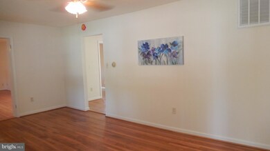 8004 Mclean St, Manassas, VA 20111 - photo 3