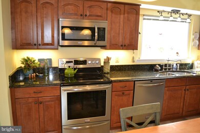 2406 Westridge Rd, Lutherville Timonium, MD 21093 - photo 7