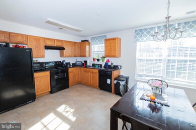 11706 Little Seneca Pkwy unit 2252, Clarksburg, MD 20871 - photo 3