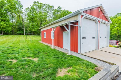 1017 Hamilton Dr, Chambersburg, PA 17202 - photo 5