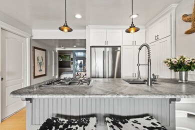 24 Lee St unit C4, Marblehead, MA 01945 - photo 6