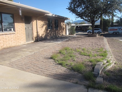7841 E Longleaf Place, Tucson, AZ 85730 - photo 3