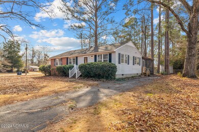 411 Houston Rd, Jacksonville, NC 28540 - photo 3