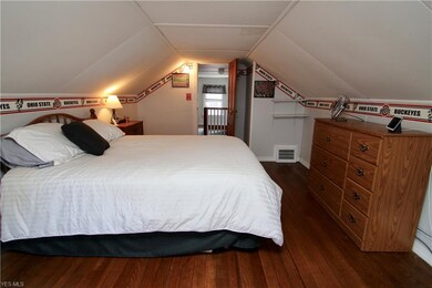 29437 Ridge Rd, Wickliffe, OH 44092 - photo 2