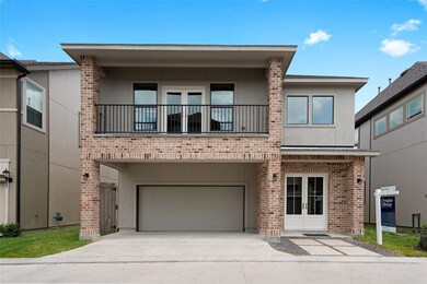 5112 E Lacey Garden Loop, Houston, TX 77018 - photo 2