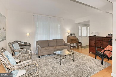 9827 Rand Dr, Burke, VA 22015 - photo 7