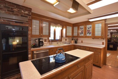 11 Winsor Ln, Johnston, RI 02919 - photo 7