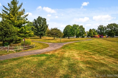 1718 Jeanette Ave, Saint Charles, IL 60174 - photo 4