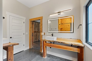 3320 Slayden Marion Rd, Cumberland Furnace, TN 37051 - photo 5