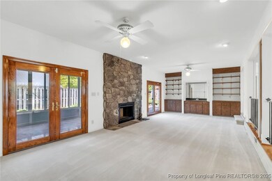 1802 Purdue Dr, Fayetteville, NC 28304 - photo 6