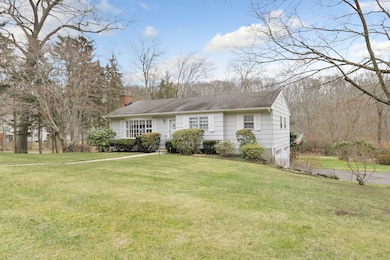 19 Robin Ln, Shelton, CT 06484 - photo 3