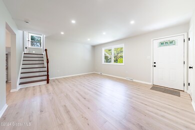 24 Ichabod Ln, Ballston Spa, NY 12020 - photo 4