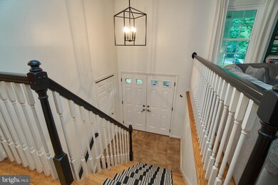 2358 Paddock Ln, Reston, VA 20191 - photo 5