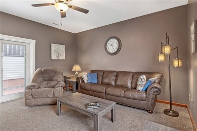 201 Woburn Dr, Camillus, NY 13031 - photo 6