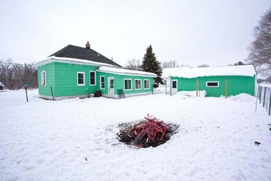 466 Main Back yard to porch.jpg