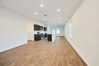 16881 Short Pines Dr, Conroe, TX 77302 - photo 3