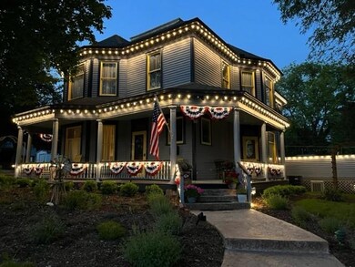 908 Washington St, Weston, MO 64098 - photo 4