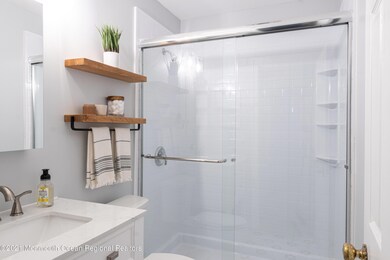 100 1st St unit 5, Keyport, NJ 07735 - photo 7