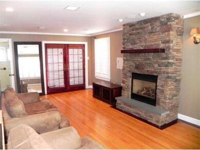 693 E Squantum St, Quincy, MA 02171 - photo 6