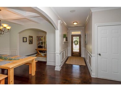 Coffer Ceiling in Dinning and Archways into the st