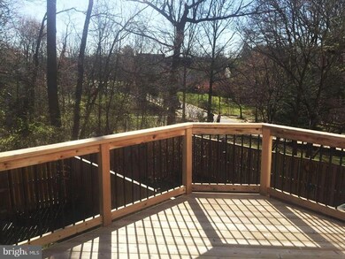 3948 Angelton Ct, Burtonsville, MD 20866 - photo 2