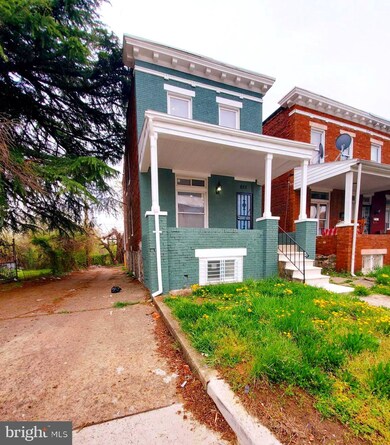653 N Bentalou St, Baltimore, MD 21216 - photo 2