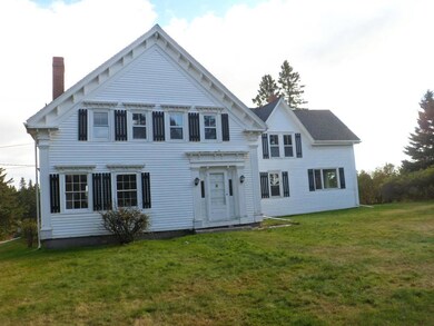 Lovely exterior moldings.