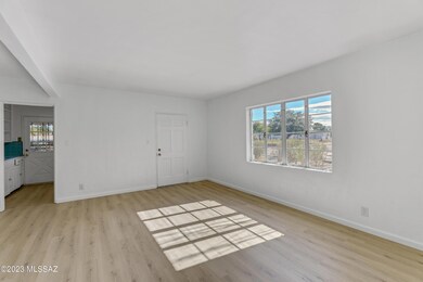 eDH9lwZGXl-DSC02573