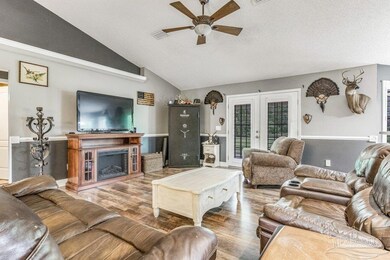 1869 Cope Ln, Pensacola, FL 32526 - photo 6