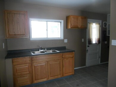 4125 Virginia Cir E, Columbus, OH 43213 - photo 6