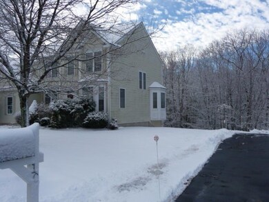12 Bay Farm Ln, South Grafton, MA 01560 - photo 2