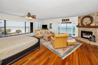 2300 Beach Trail unit 5, Indian Rocks Beach, FL 33785 - photo 4