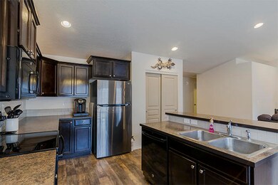 3542 SW Pumice Place, Redmond, OR 97756 - photo 3