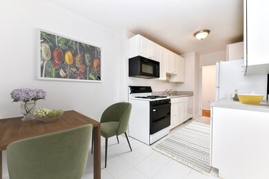 Hawthorne Place Condominium unit 7M, Boston, MA 02114 - photo 2