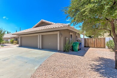 3 Car Garage!