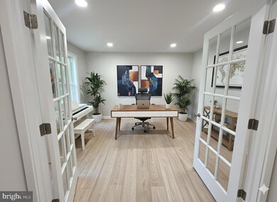 11313 French Horn Ln, Reston, VA 20191 - photo 7