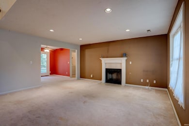 215 S Tinsel Cir W, Santa Claus, IN 47579 - photo 2