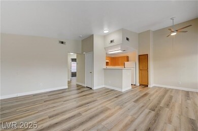 350 S Durango Dr unit 234, Las Vegas, NV 89145 - photo 5