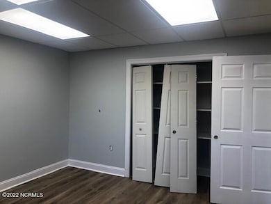 445 Western Blvd unit I, Jacksonville, NC 28546 - photo 6