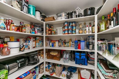 2504 N Mitchell St AZ-20