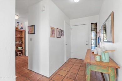 1517 N Bryant Ave-1