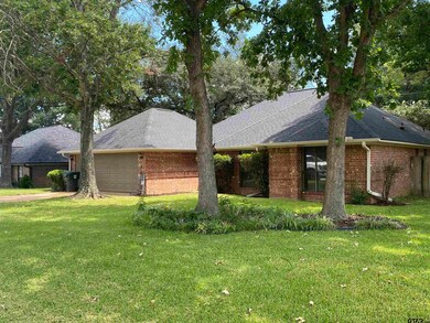 913 Beth Dr, Tyler, TX 75703 - photo 2