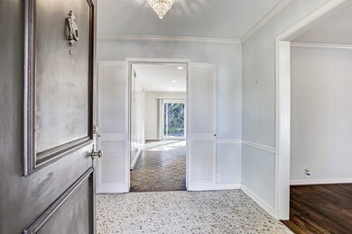 6159 Meadow Lake Ln, Houston, TX 77057 - photo 3