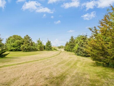 2802 Rusty Wallace Dr, Newton, IA 50208 - photo 6