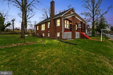 522 Capitol Heights Blvd, Capitol Heights, MD 20743 - photo 2