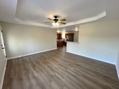 163 Royal Dr, Rock Island, TN 38581 - photo 6