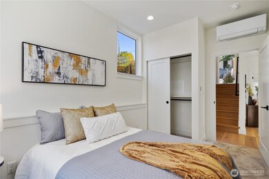 9011 14th Ave SW, Seattle, WA 98106 - photo 4