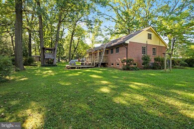 6621 Haycock Rd, Falls Church, VA 22043 - photo 5